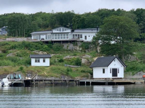 Exclusive house with private boathouse Nosund